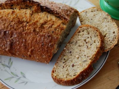 whole grain bread slices