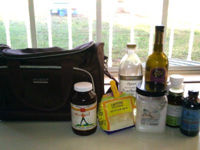 Tricks and Tips for Traveling With Homemade Formula