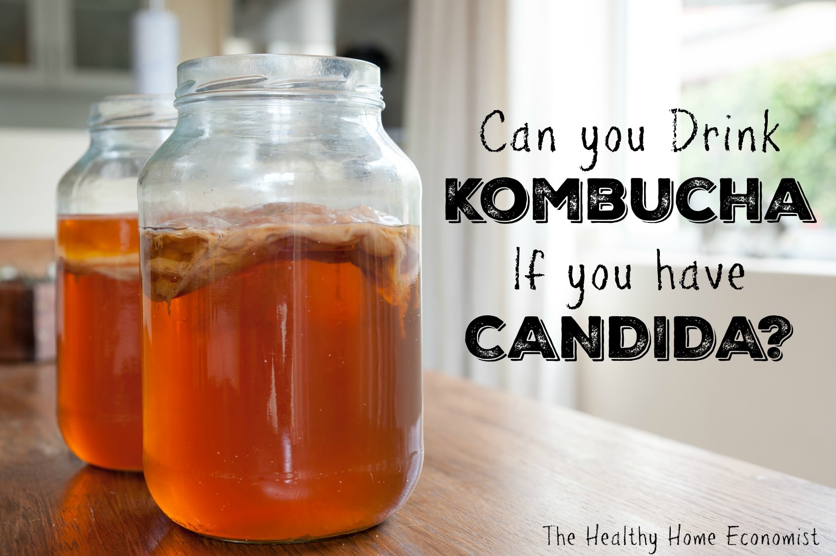 fermented kombucha in glass jars that will not flare-up candida symptoms