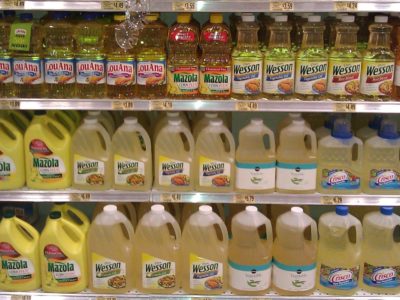 vegetable oils that make you fat in bottles at the supermarket