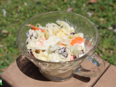 cultured coleslaw in glass bowl