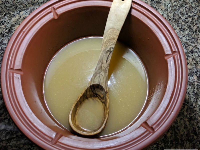 slow cooker bone broth