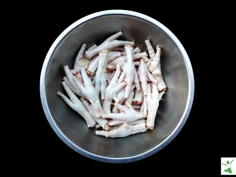 chicken feet in a stockpot