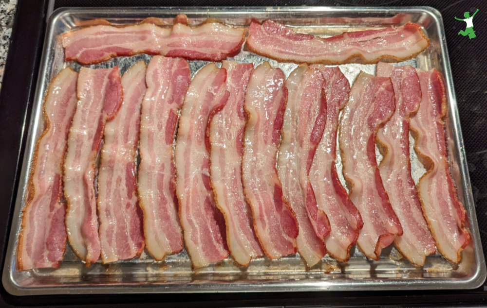 bacon on stainless pan cooked in the oven without flipping strips