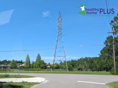 houses near high voltage power lines emitting strong magnetic field